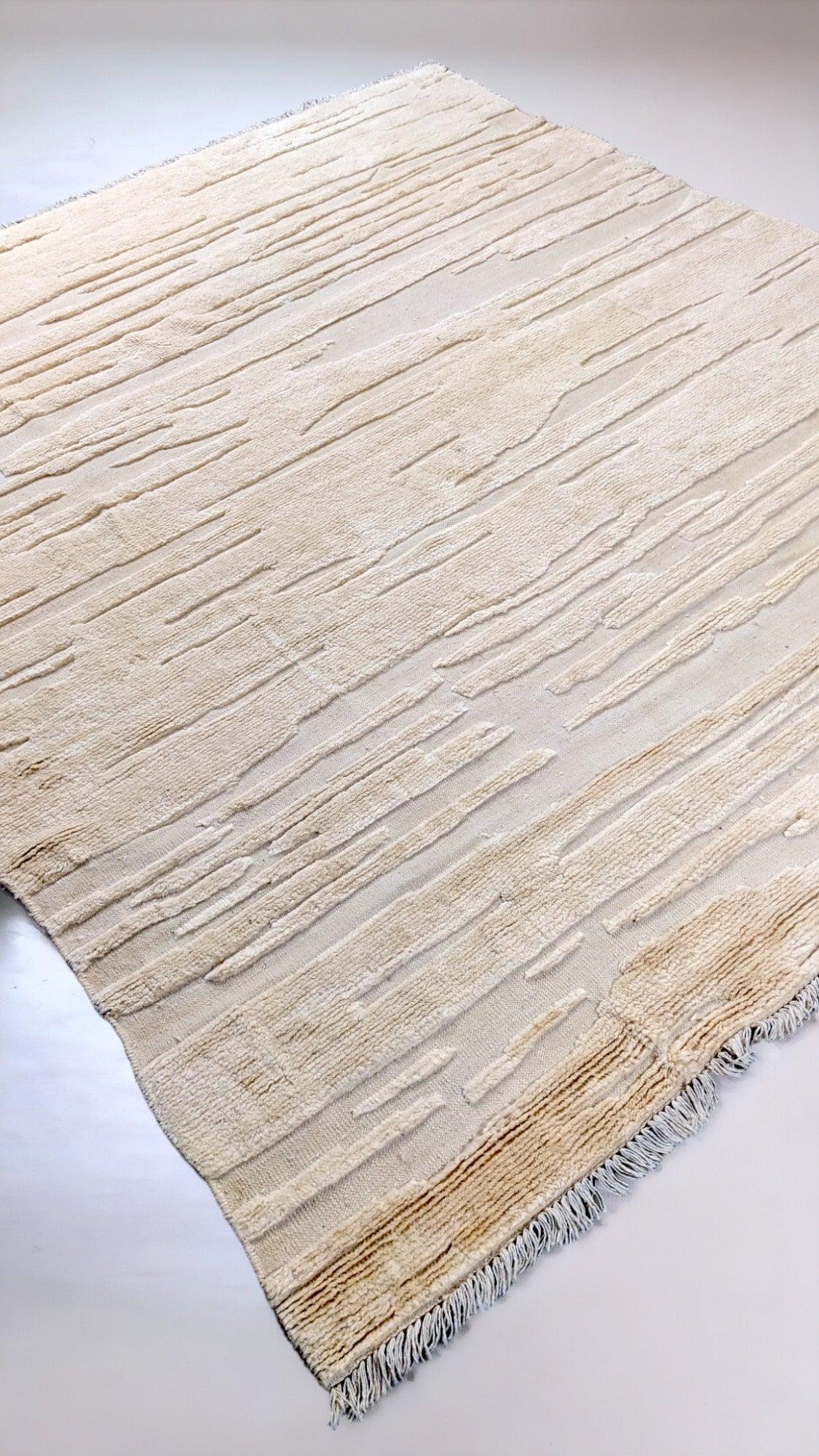 Snugly Textured Berber Wool Rug - Size: 9.11 x 8.4-3